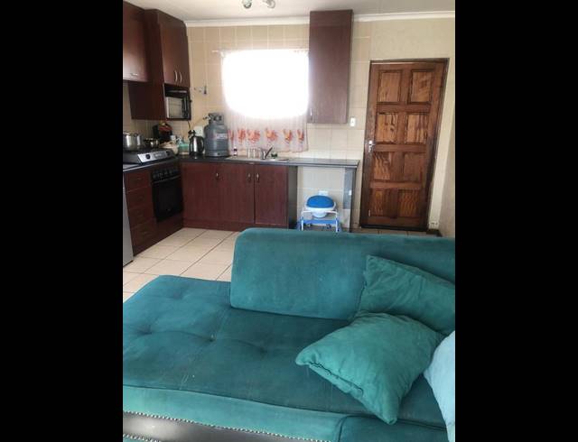 3 BEDROOM HOUSE FOR SALE IN HELDERWYK